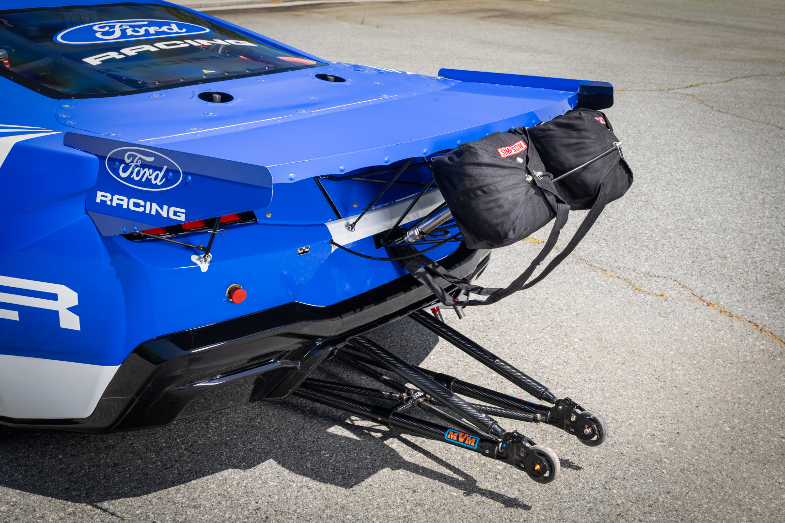 SMALL_Mustang_Cobra_Jet_2200_9_64